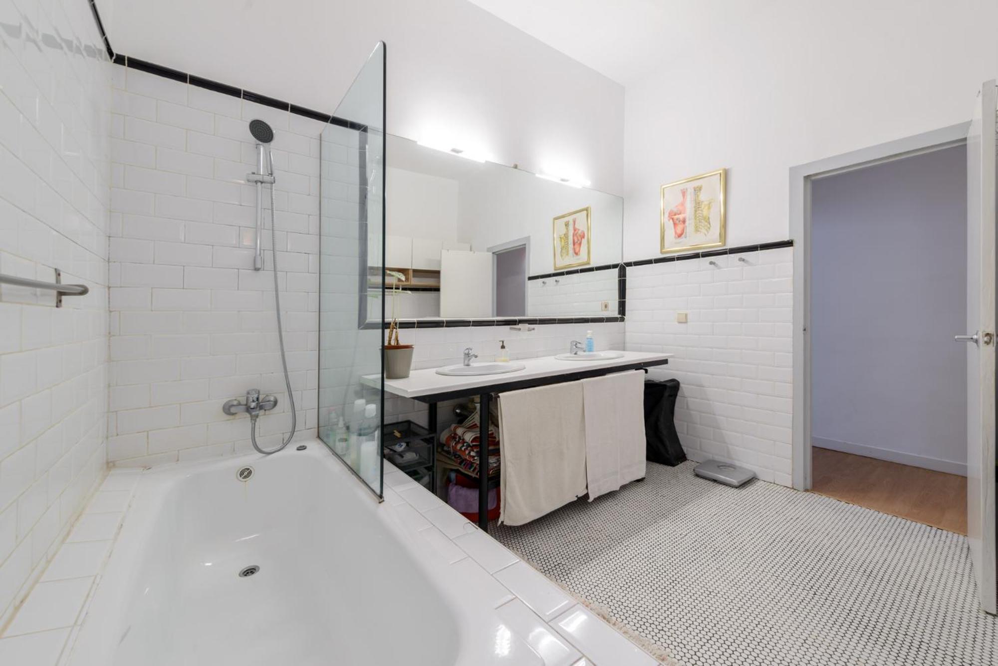 Appartement Gran Via-sol Spacious 3 Bedrooms & 2 Wcs *